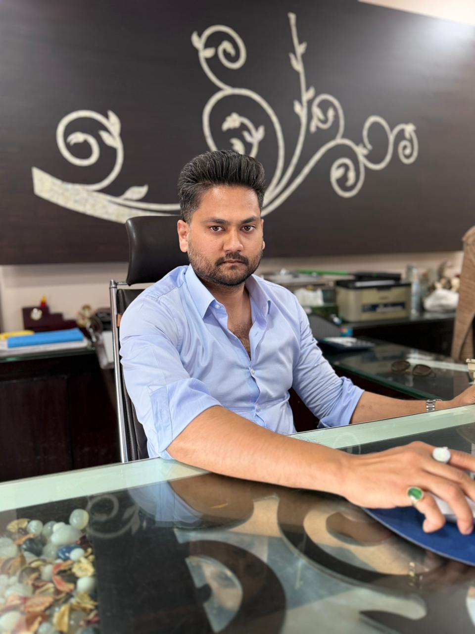Mr. Nikhil Mahajan